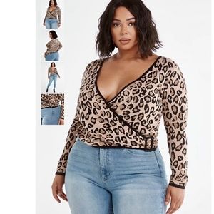 Georgina Leopard print wrap sweater with belt buckle size 1 (14-16)
